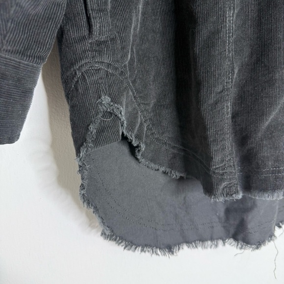 OFFLINE by Aerie Corduroy Pullover Jacket Size Medium - Picture 5 of 8